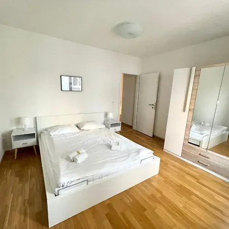شقة 3.5 In Zurich-oerlikon زيورخ